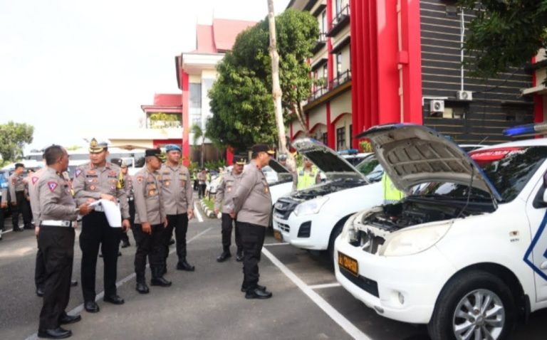 Wakapolda Kepri Brigjen. Pol. Asep Safrudin Mengecek Langsung Ranmor dan Ransum Polda Kepri