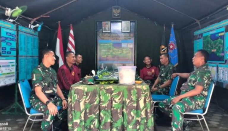 Dirjianbang Kodiklatal Beri Materi Patroli Penyelidik Pungdahma dan Materi Kontak Drill Kepada Siswa Taruna AAL