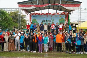 Program Green Employee Involvement PLN Batam  Gelar Aksi Bersih Sungai Bersama Warga  Masyarakat