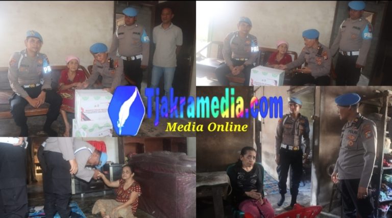 Propam Polres Bangka Tengah Salurkan Bansos kepada Lansia dan Warga Kurang Mampu