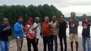 May day 2025, Serikat Pekerja LEM SPSI Tanam 1000 Pohon Mangrove di Tanjung Piayu